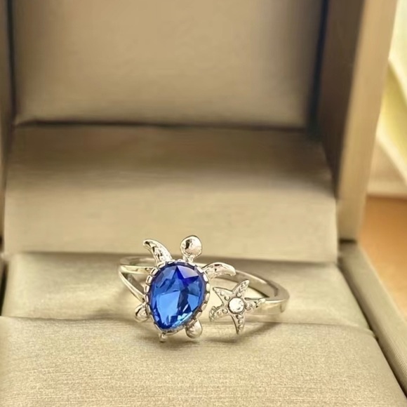 💖5 items for $25 Sale!💖 Beautiful Turtle Starfish Ring - Picture 4 of 6